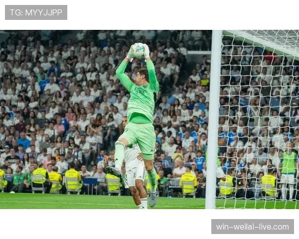 奥布拉克为何能在国家德比屡献神扑？关键扑救机制与战术价值解析